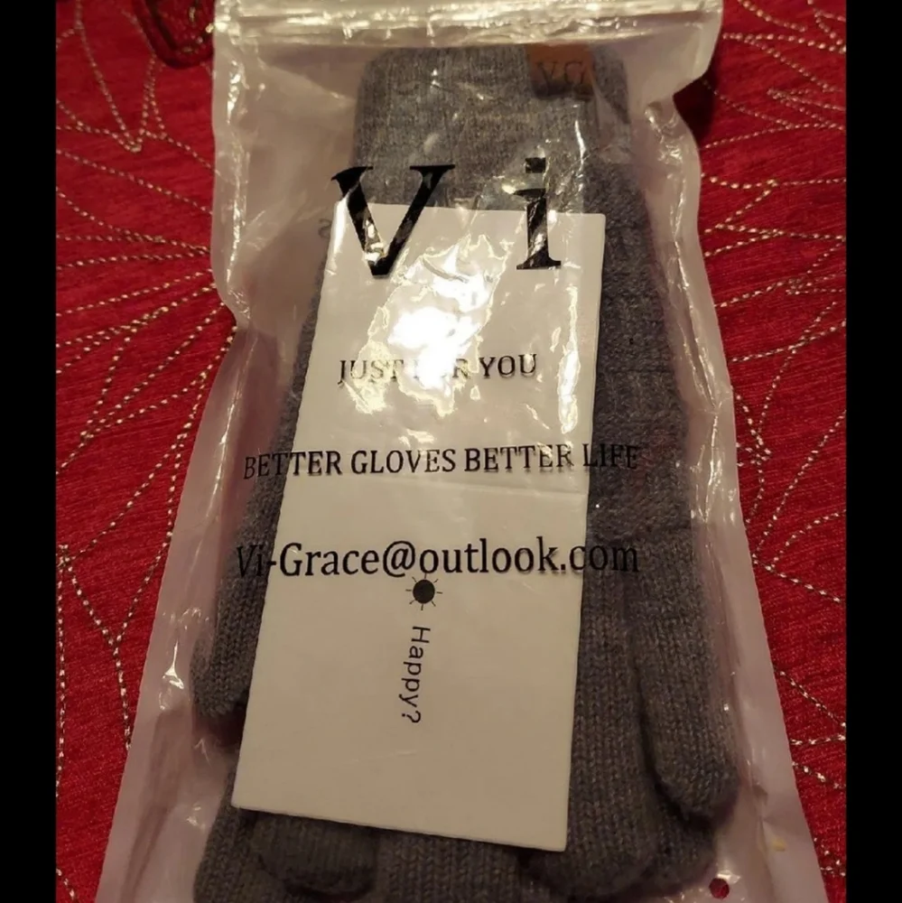 Vi-Grace Winter Warm & Thick Plush Knitted Gloves O/S Grey BNWT RETIRED